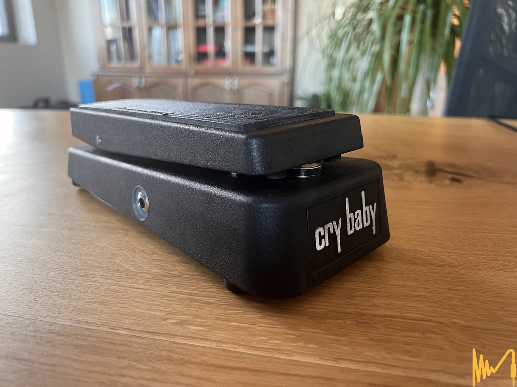 CryBaby Wah pedal - 3/4
